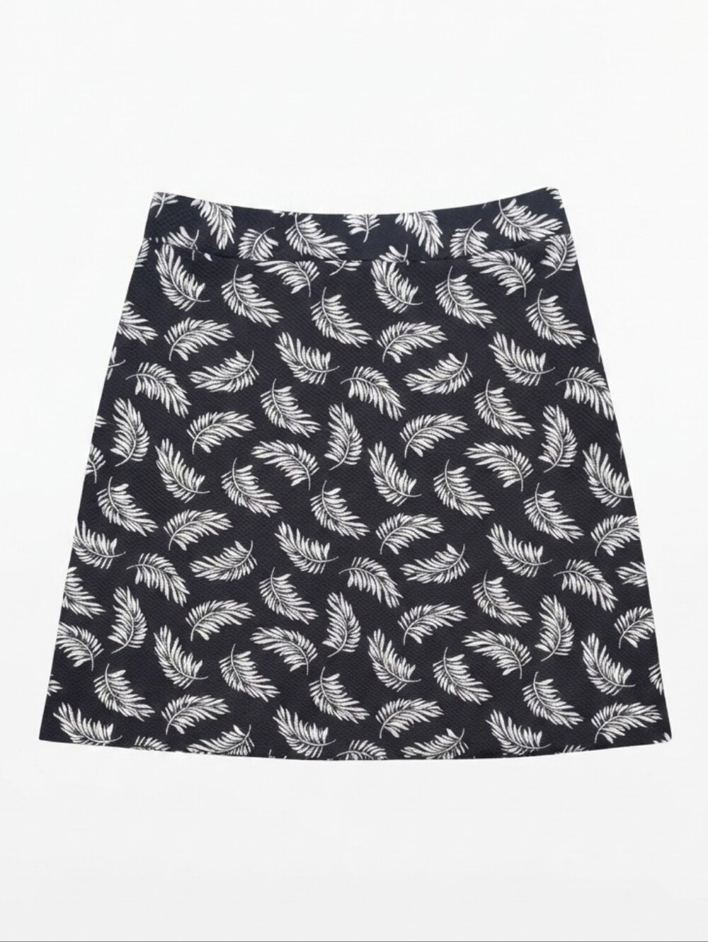 H&M Leaf Print Mini Skirt Womens Size XS Black White Skater Aline Tropical